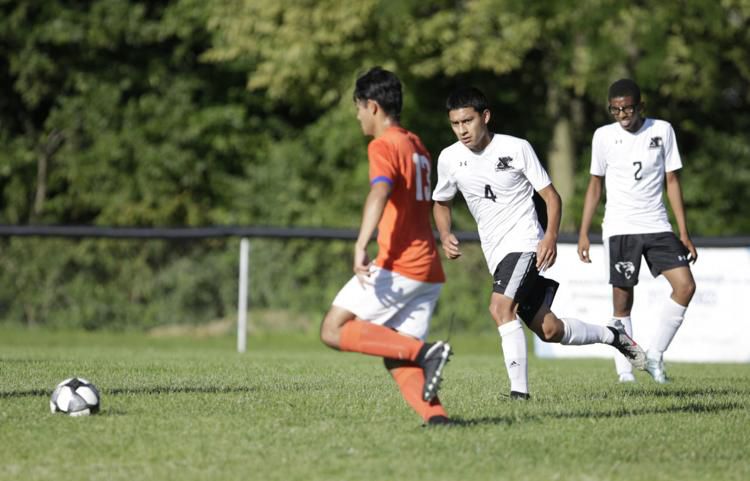 St. Teresa Bulldogs beat Eisenhower Panthers 10-0